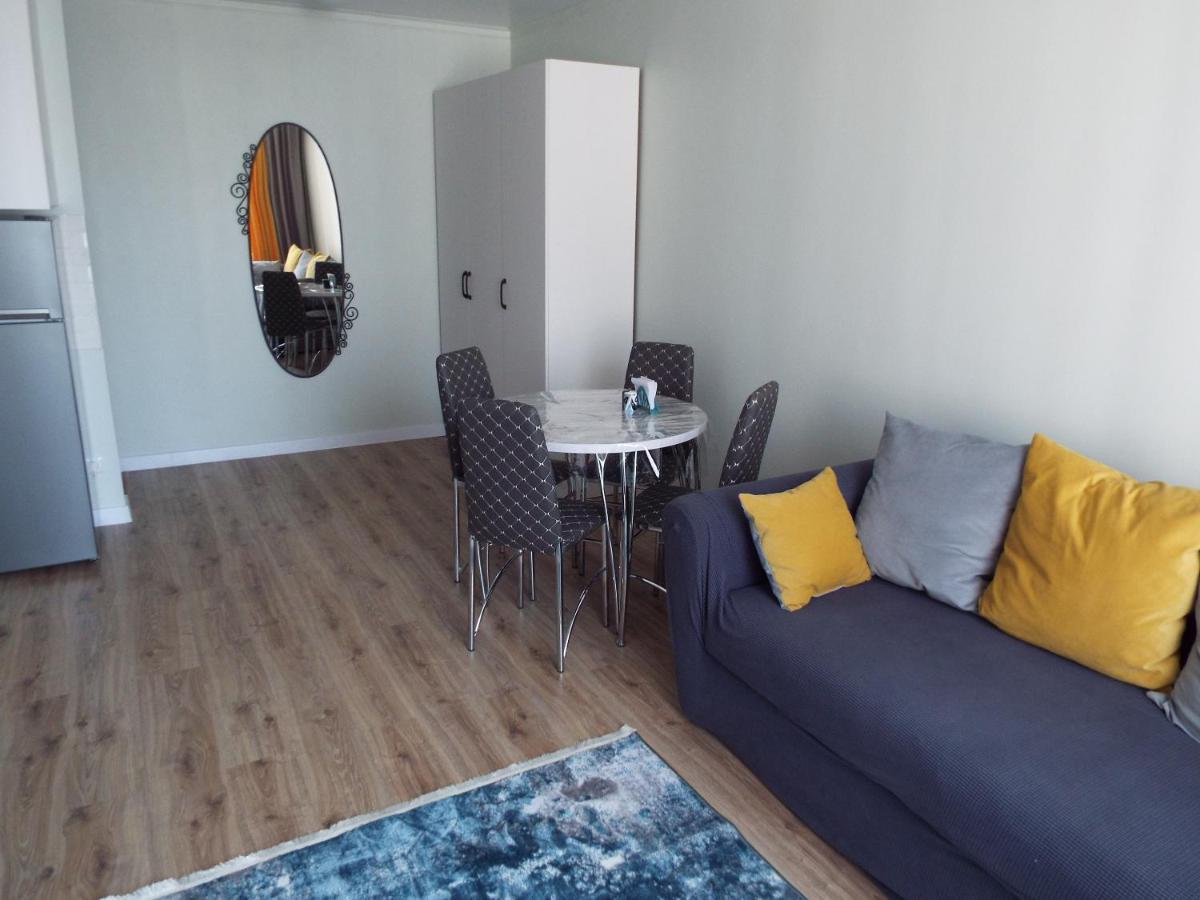 Esil Plaza Apartment Astana Exterior foto