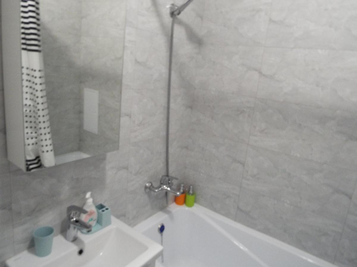 Esil Plaza Apartment Astana Exterior foto