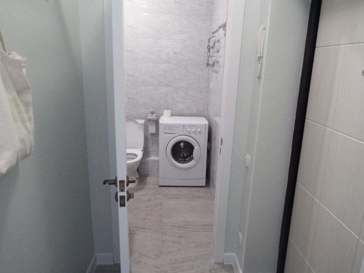 Esil Plaza Apartment Astana Exterior foto